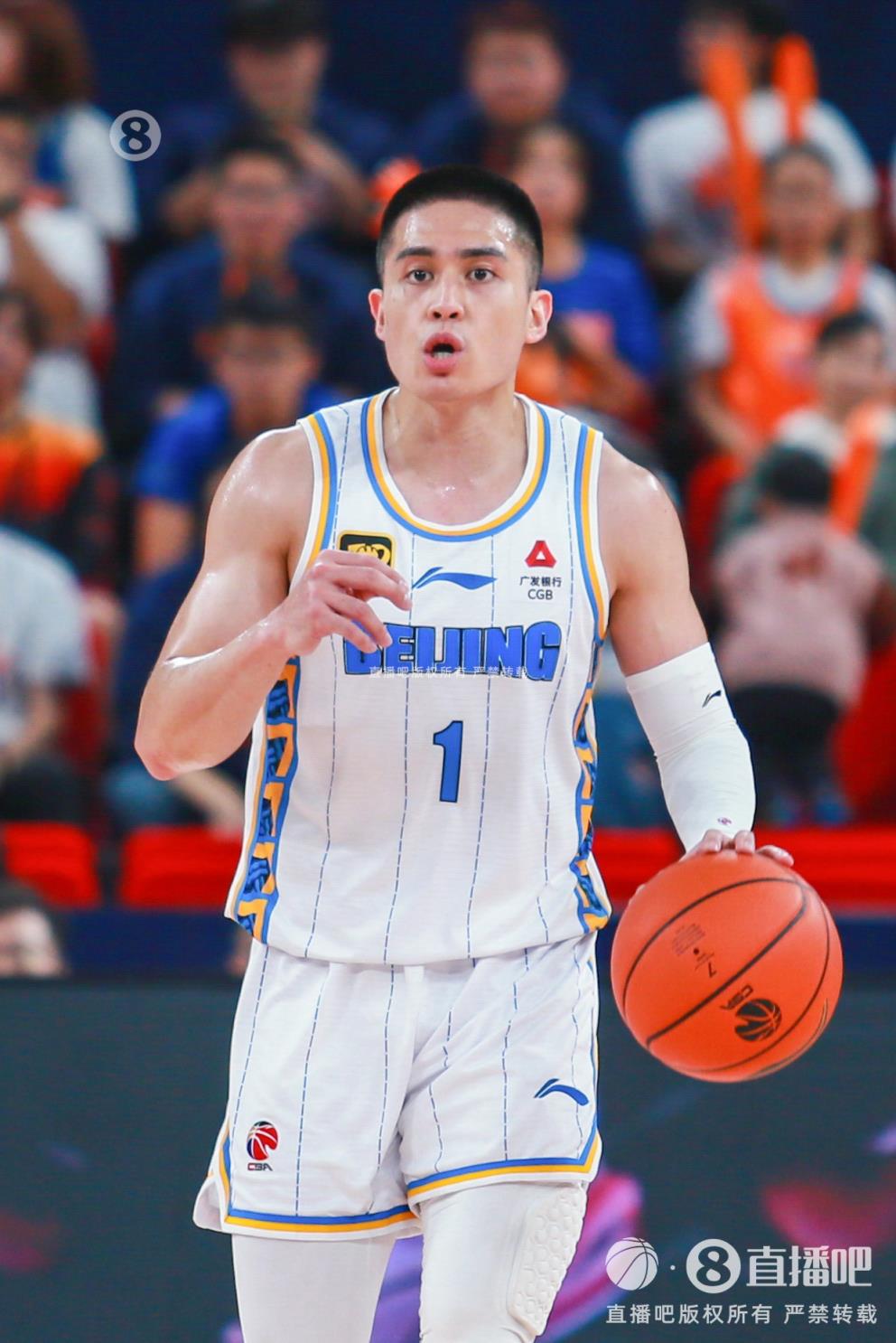 第四節(jié)先生！陳盈駿9中3得11分2板9助&11分全部為第四節(jié)所得！